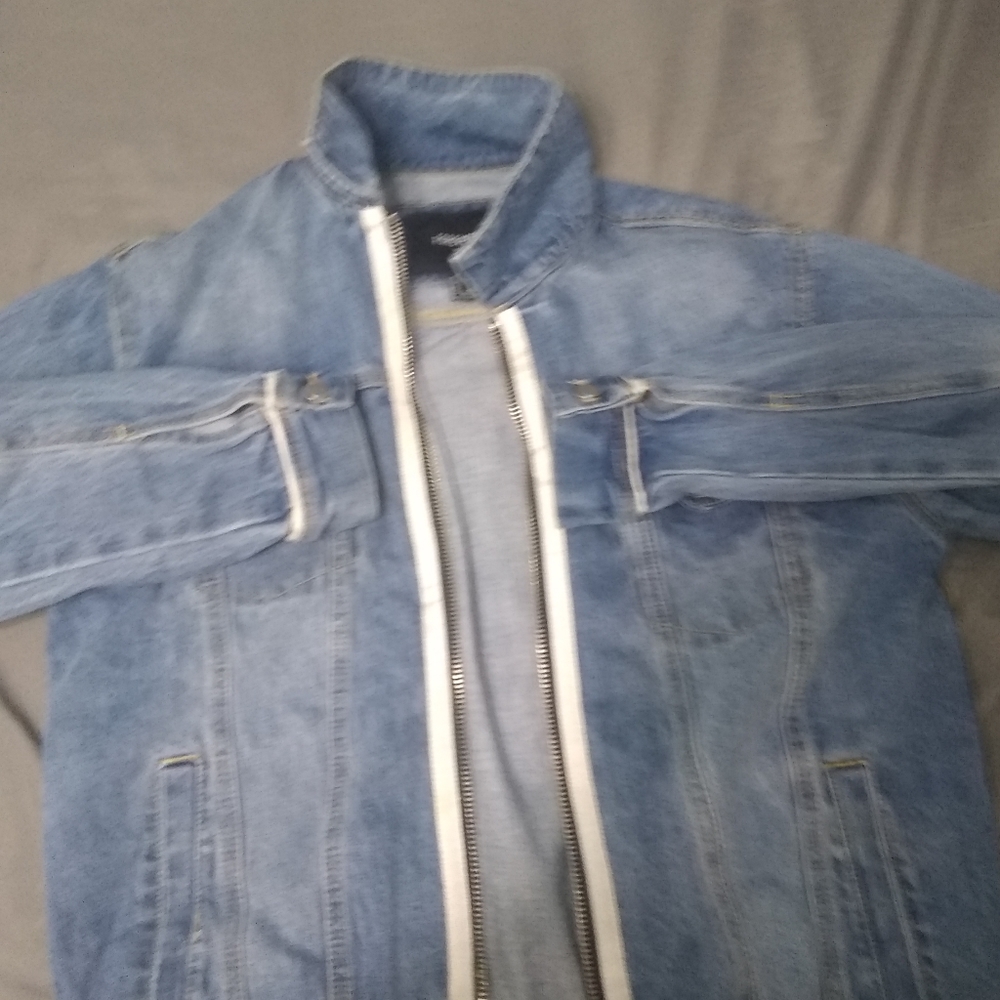 Jacket - Picture 2 of 4